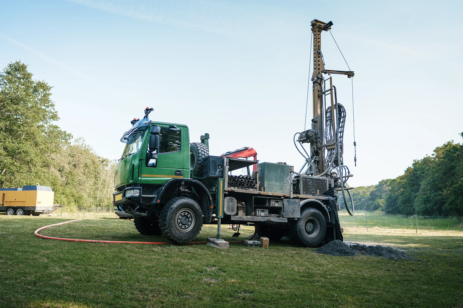 Odwiert Odwierty geologiczne Opinie geotechniczne Badania geotechniczne